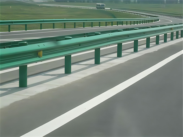 唐山波形梁护栏在高速公路的应用
